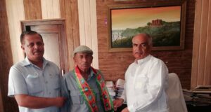 Sarpanch Abdul Gani with supporters joins BJP