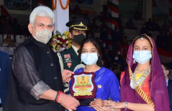 73rd Republic Day celebrations culminate with Beating Retreat ceremony