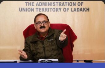 Principal Secretary reviews progress of languishing projects