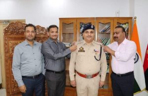 DGP JK decorates DySP rank to Shri Shashi Kumar