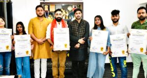 People’s Hut Foundation and Nirbhay Bharat Foundation felicitated Jammu Artists.