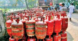 Commercial Cooking Gas Price Cut By ₹ 115.50 Per Cylinder