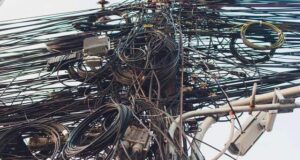 Remove haphazardly put wires, cables within 15 days: SMC to telecom services, cable operators