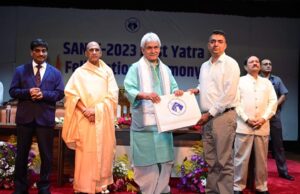 Lt Governor felicitates officers of Civil Administration, Security Forces and service providers deployed for Shri Amarnath Ji Yatra-2023 Lt Governor felicitates officers