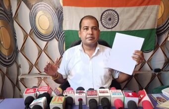 “Exposing Land Mafia: Amit Kapoor Reveals Alleged Schemes of Bharat Bhushan and Others”
